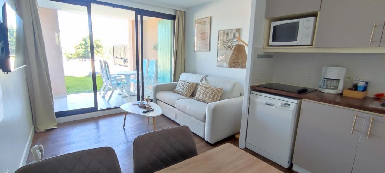 Chez Adriana Appartement Cosy Avec Jardin, Proche Plage 格里莫 外观 照片