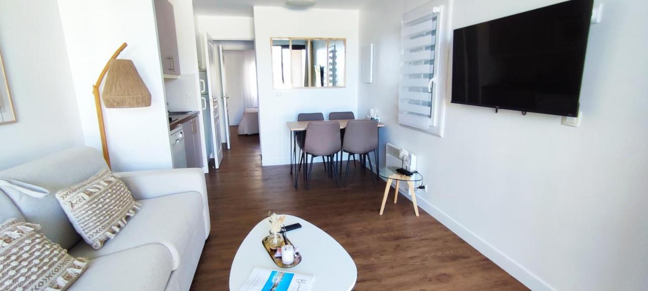 Chez Adriana Appartement Cosy Avec Jardin, Proche Plage 格里莫 外观 照片